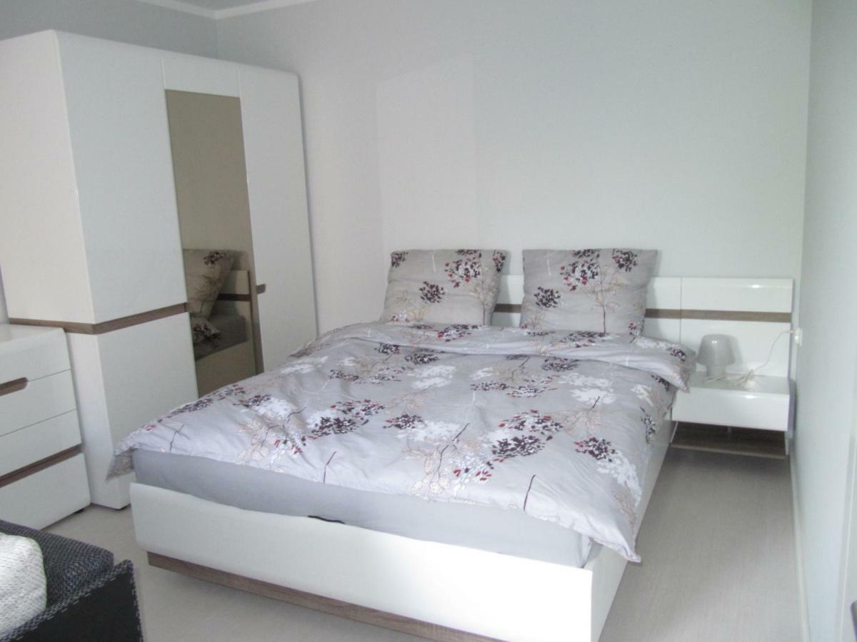 Apartament Z Balkonem Przy Latarni 150M Od Morza Kołobrzeg Eksteriør billede